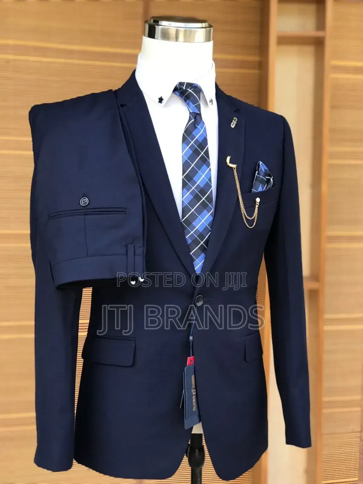 New Suitable Suits
