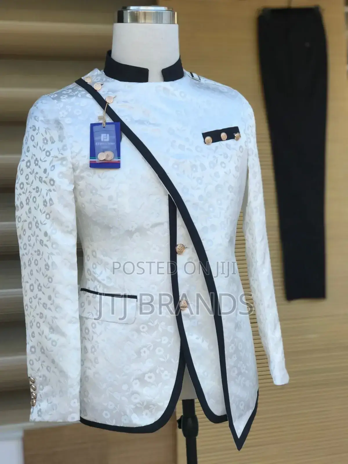 New Kaunda Suits