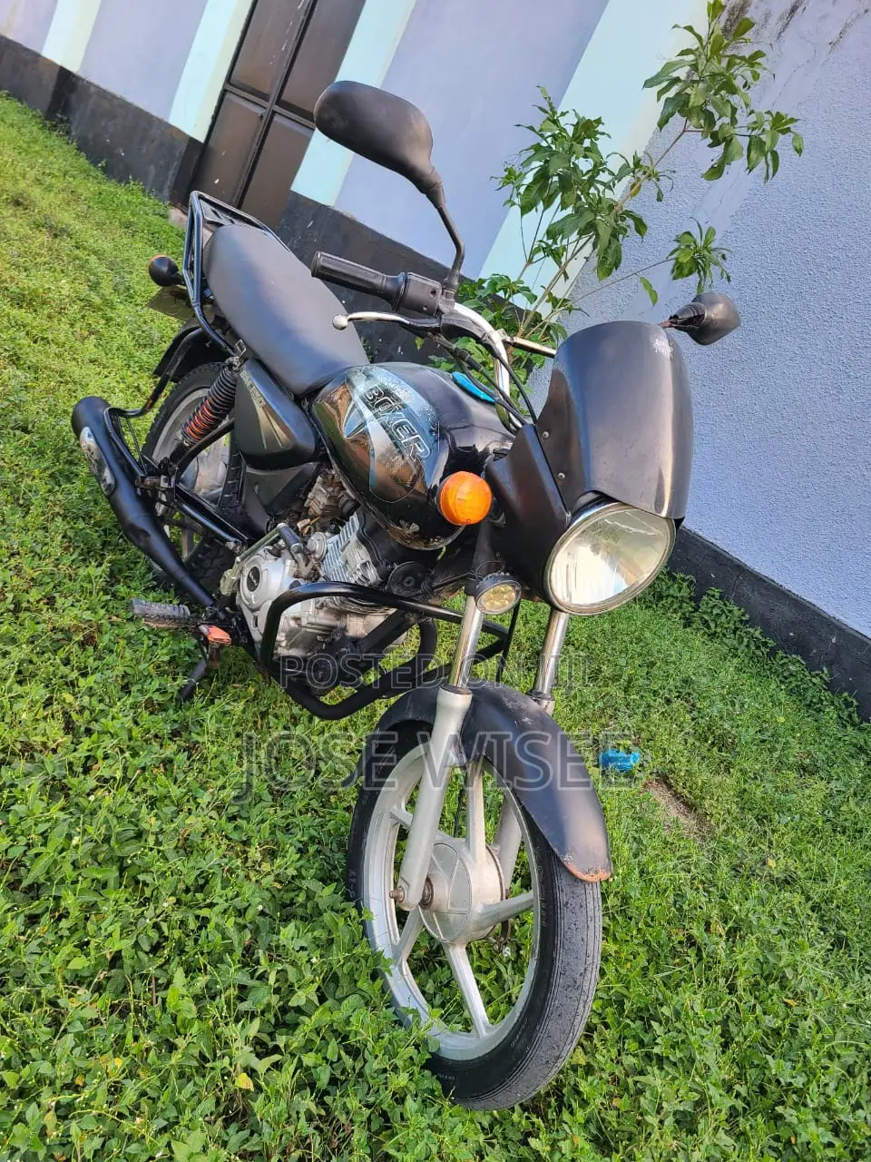 Bajaj Boxer 2023 Black
