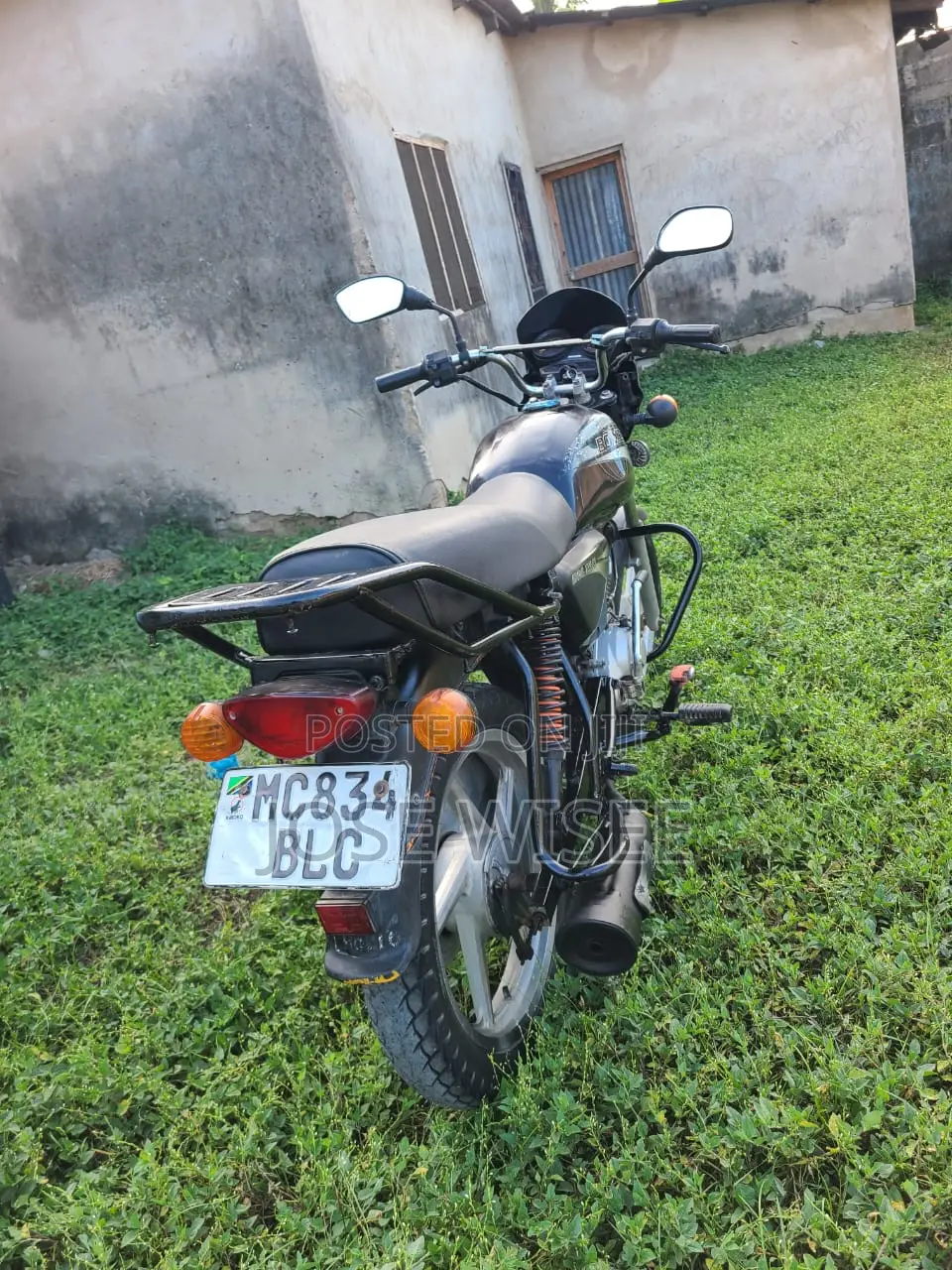 Bajaj Boxer 2023 Black