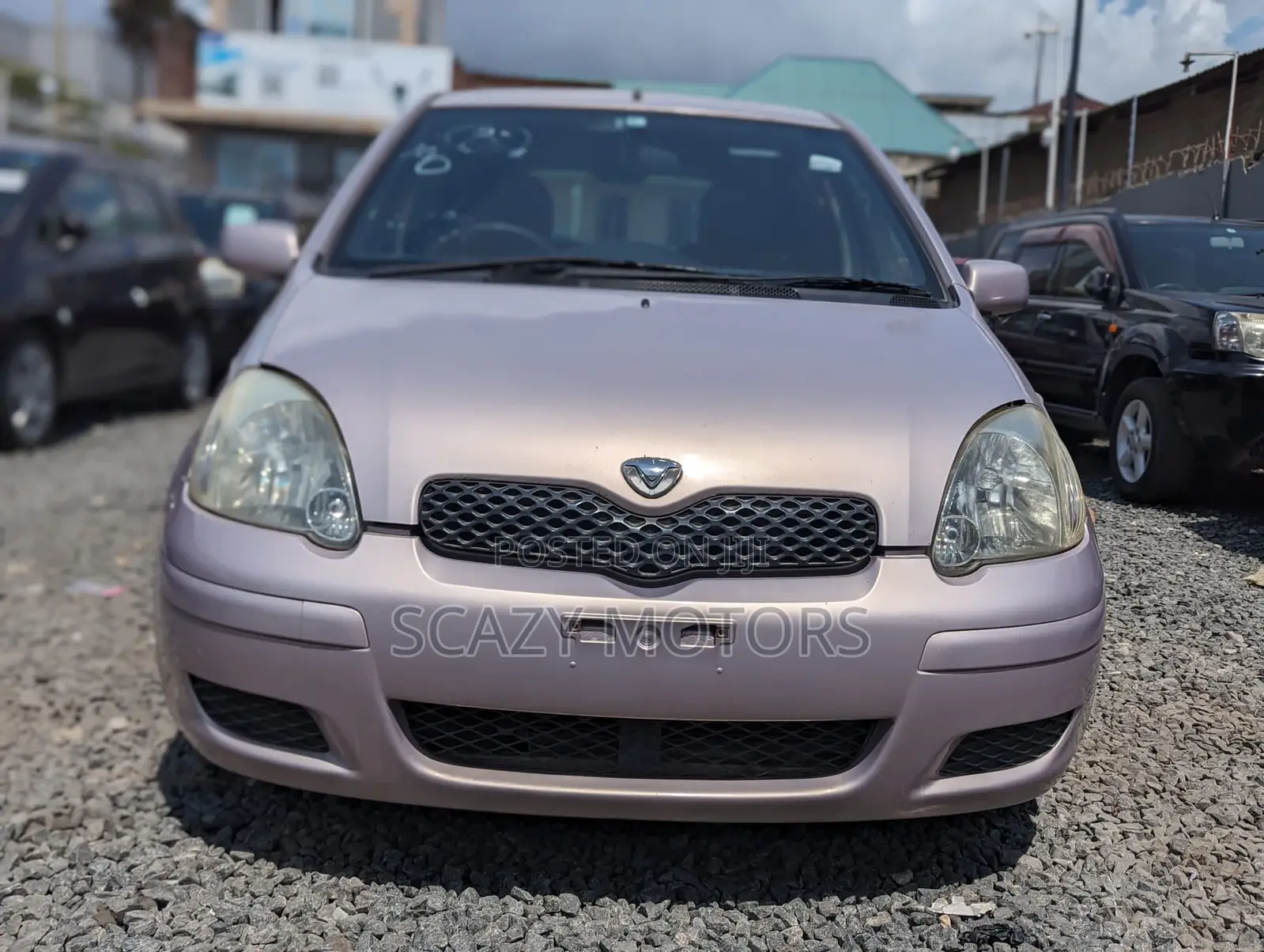Toyota Vitz 2003 Pink