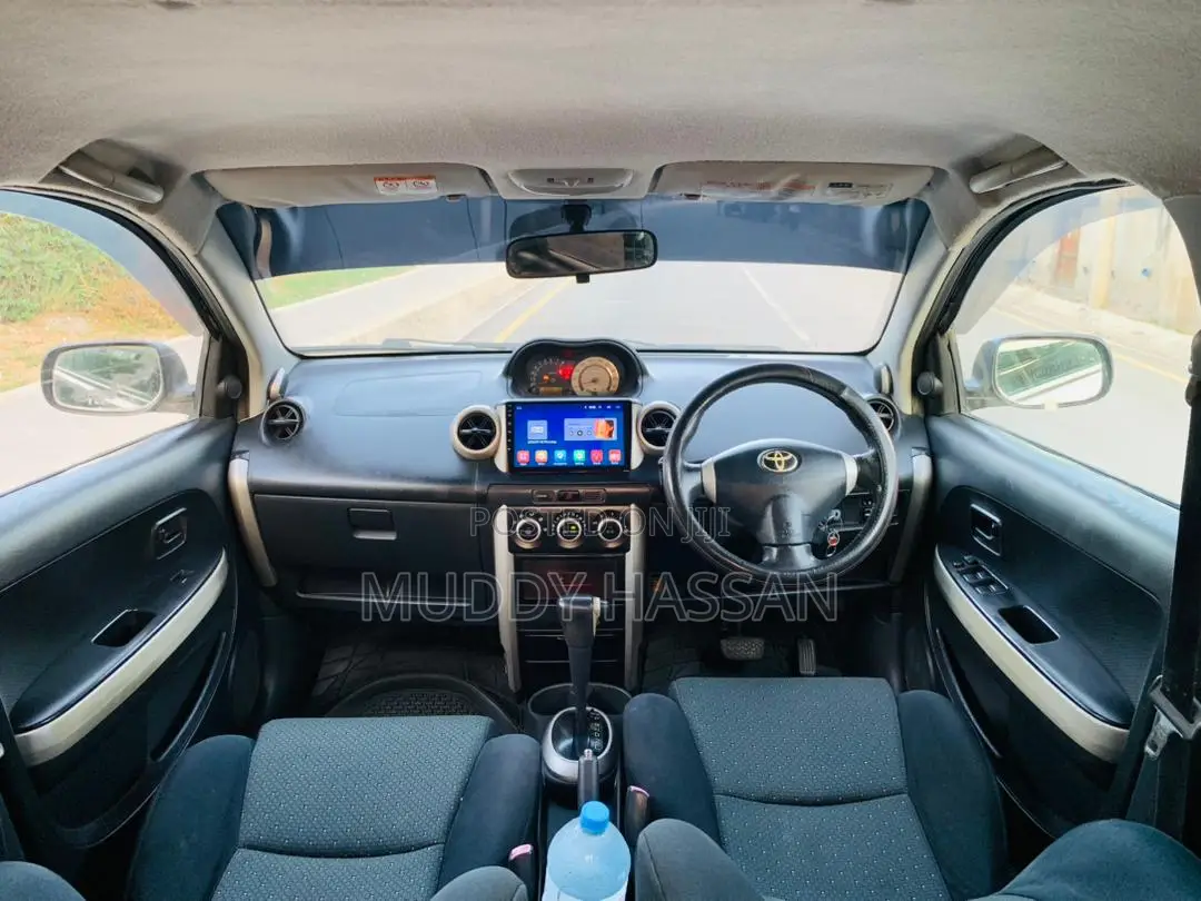 Toyota IST 2006 Black