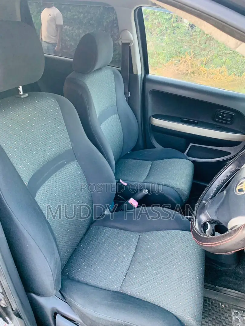 Toyota IST 2006 Black