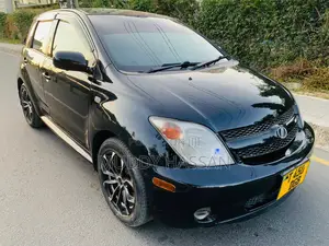 Toyota IST 2006 Black