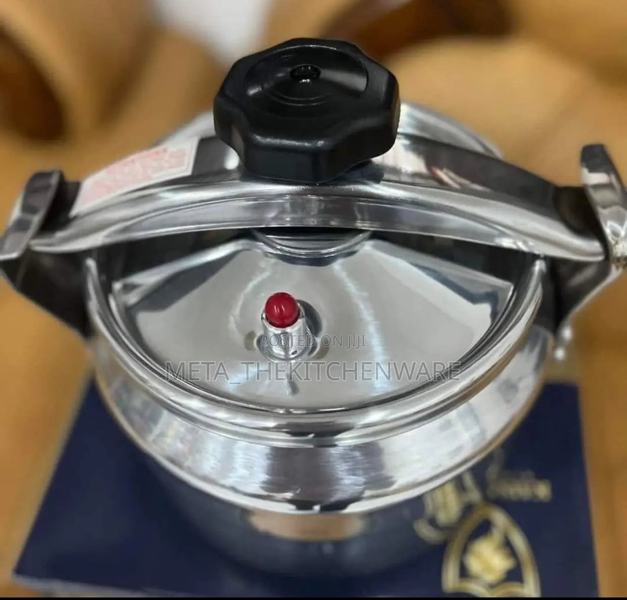 Kaisa Villa Manual Pressure Cooker 11L