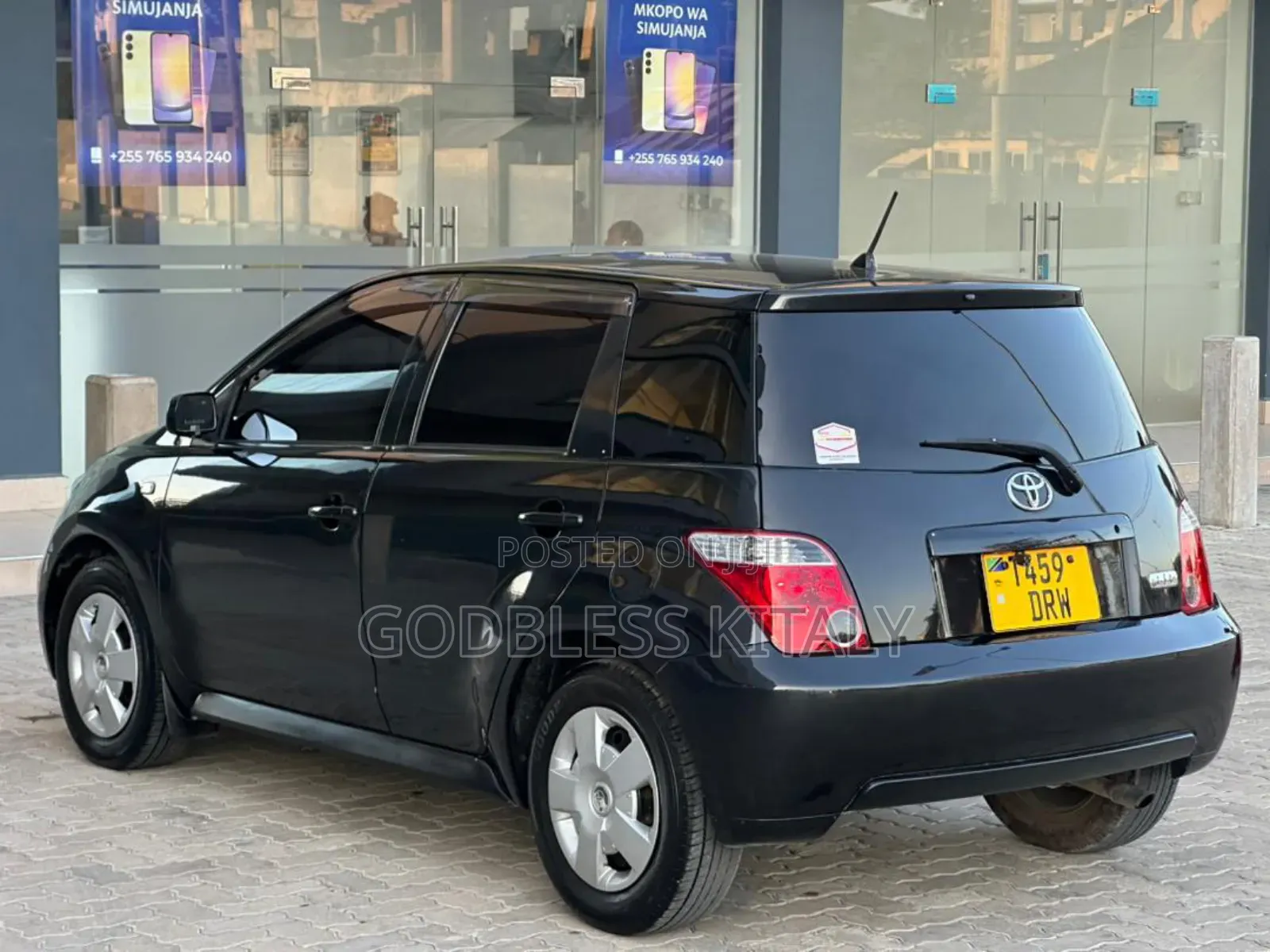 Toyota IST 2004 Black