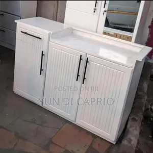 Kitchen Cabinet Classic