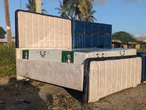 Bed Sofas Kali Sana Zinapatikana Mpya.