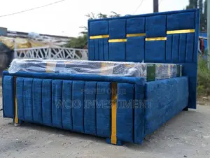 Bed Sofas Kali Sana Zinapatikana Mpya.