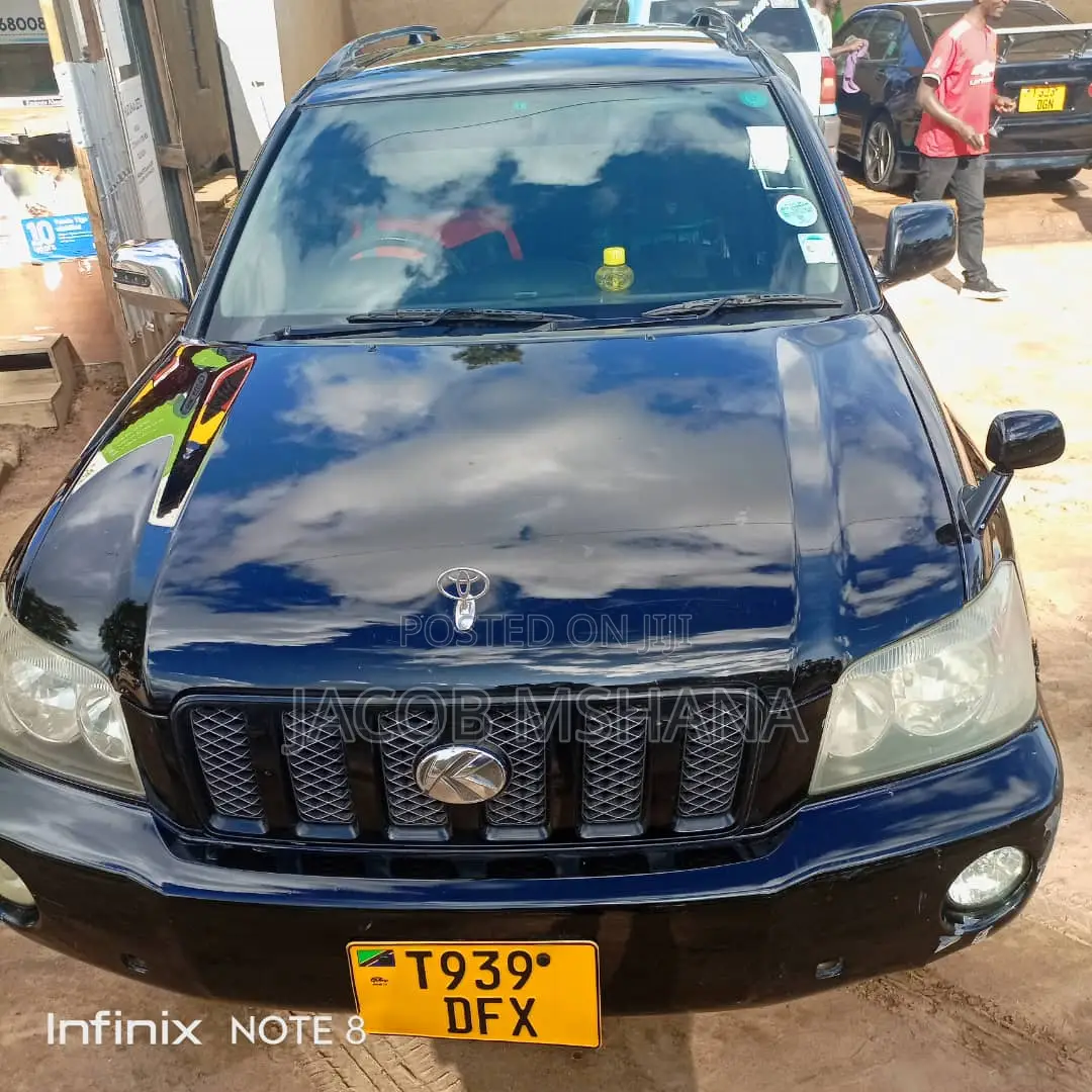 Toyota Kluger 2002 Black
