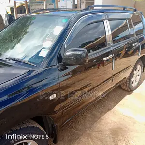 Toyota Kluger 2002 Black