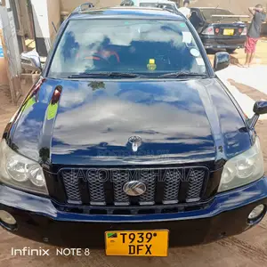 Toyota Kluger 2002 Black