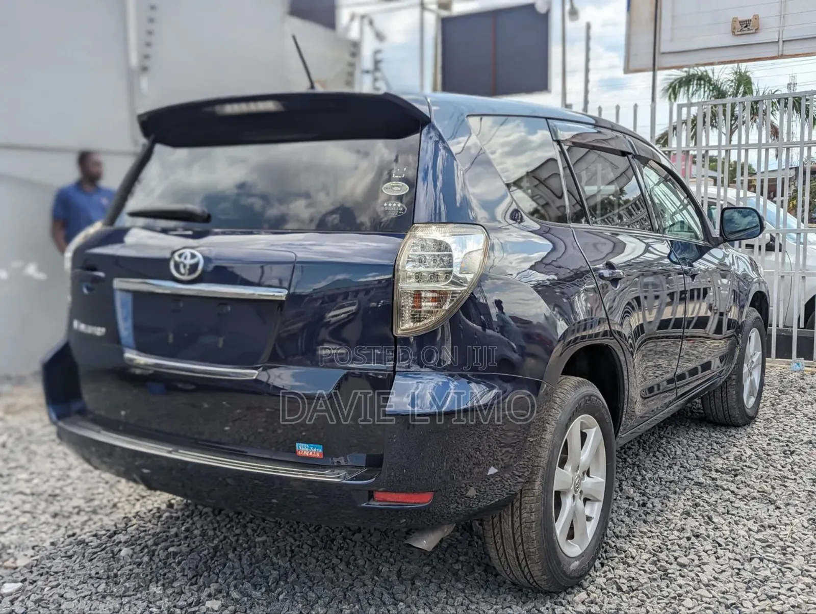 Toyota Vanguard 2009