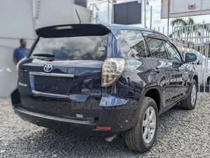 Toyota Vanguard 2009