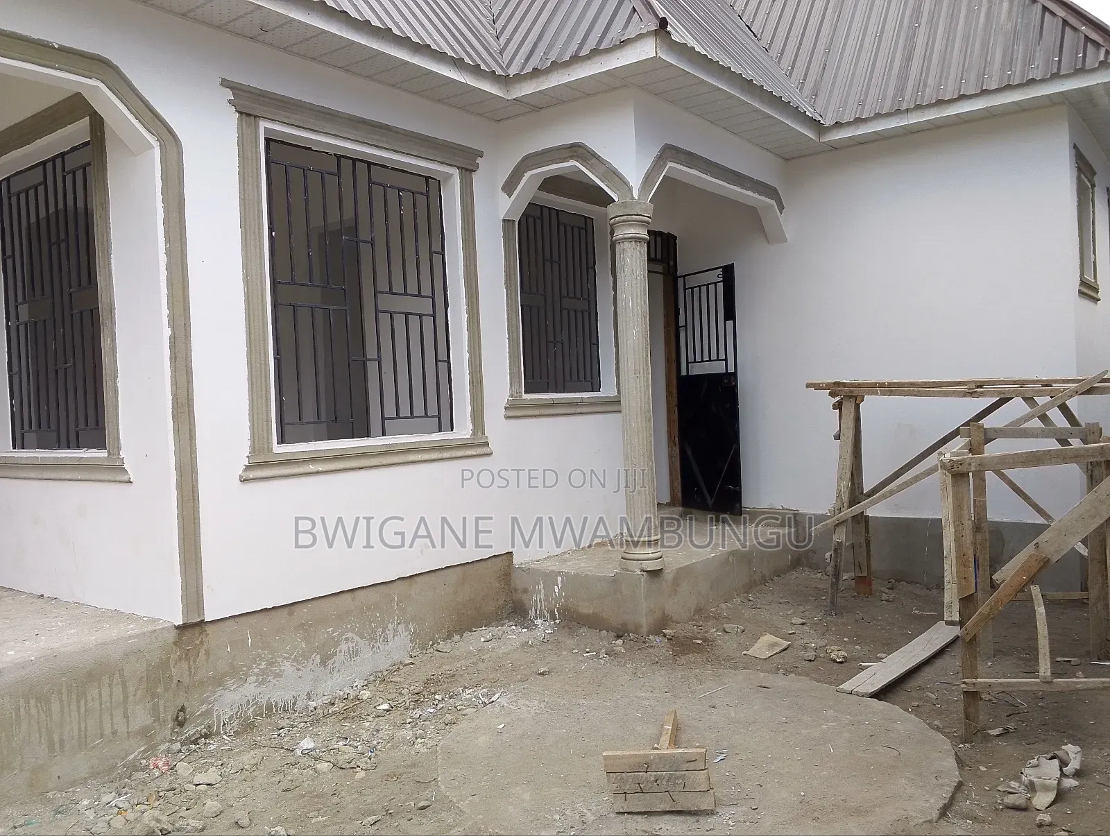 Furnished 4bdrm Apartment in Mbagala Chamazi for sale