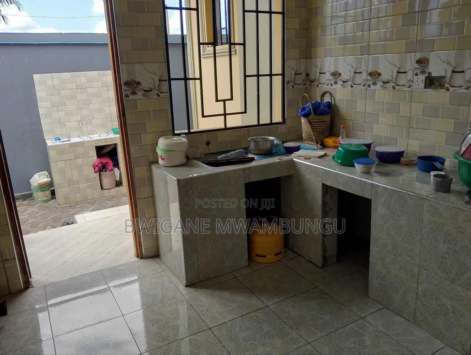 Furnished 3bdrm Apartment in Mbagala Chamazi for sale