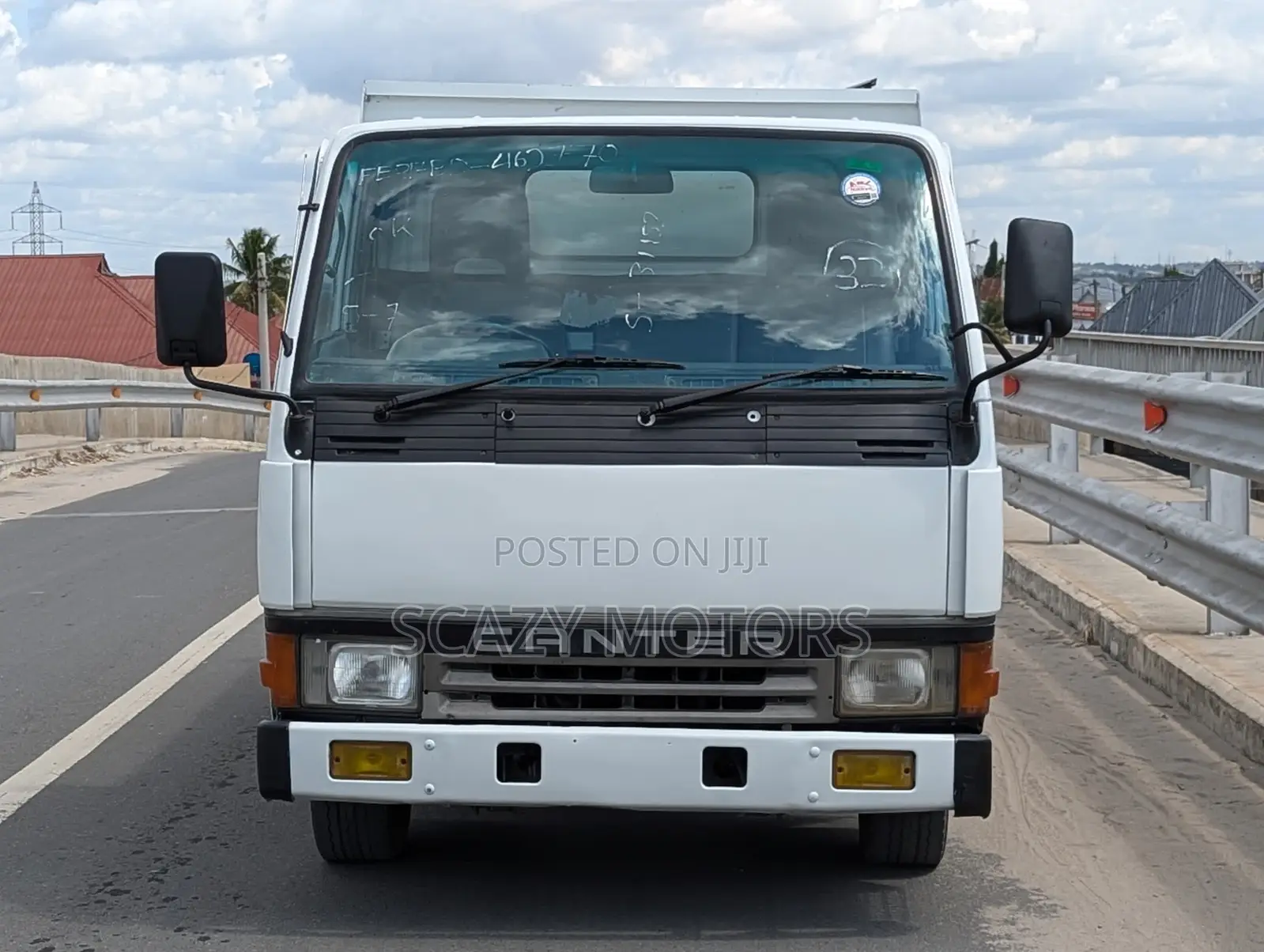 Mitsubishi Canter Box