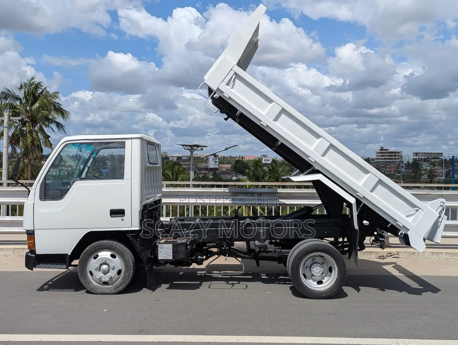 Mitsubishi Canter Box