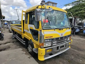 Mitsubishi Fuso Canter 1999 Orange