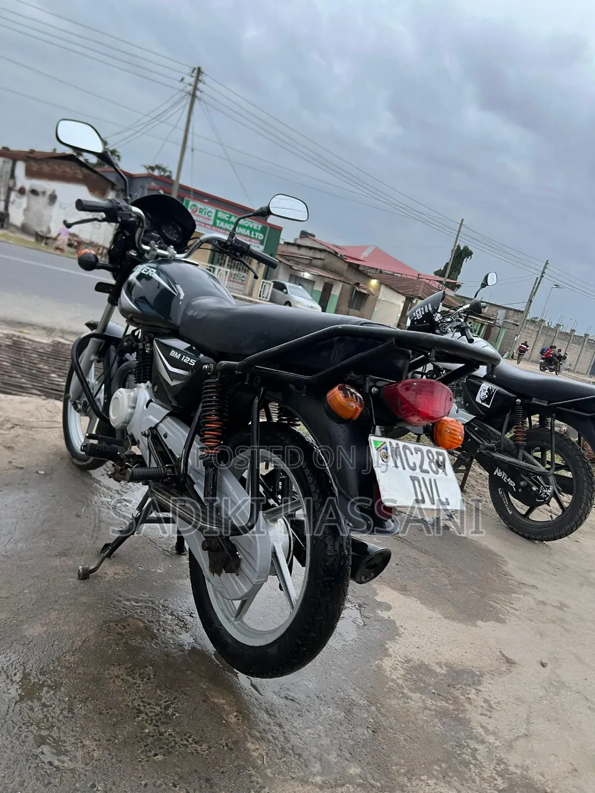 Motorcycle 2022 Black