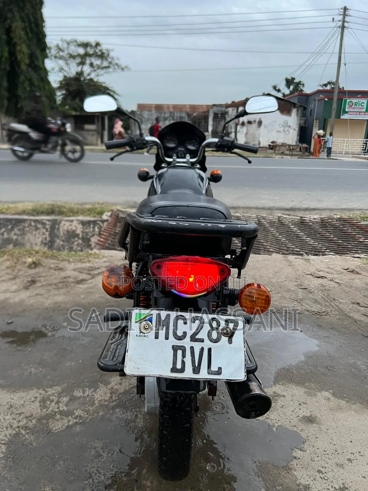 Motorcycle 2022 Black