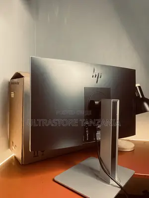 Hp Eliteone 800 G4 24” All-in-One Touchscreen