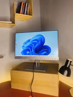 Hp Eliteone 800 G4 24” All-in-One Touchscreen