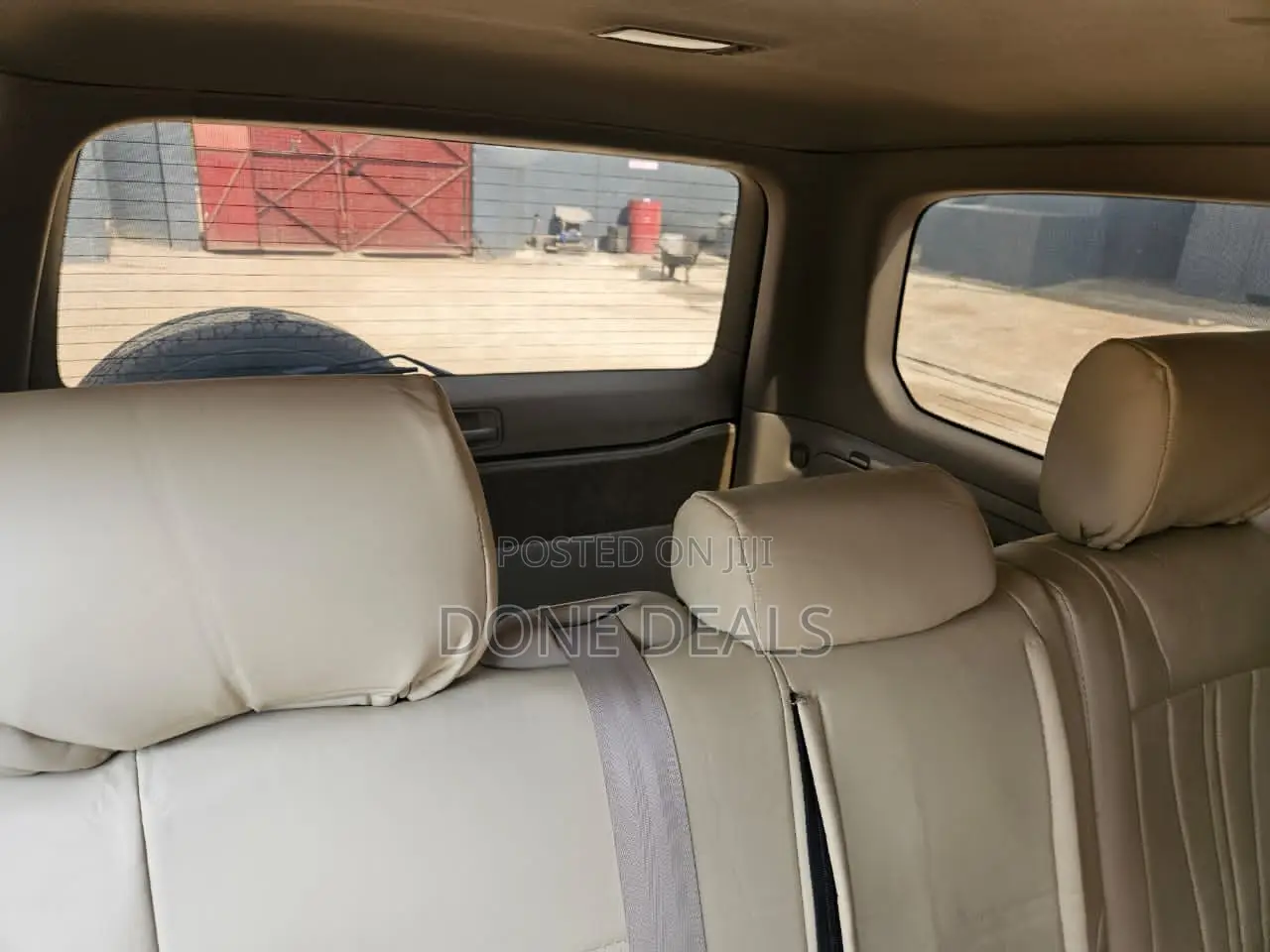 Toyota Land Cruiser 2000 White