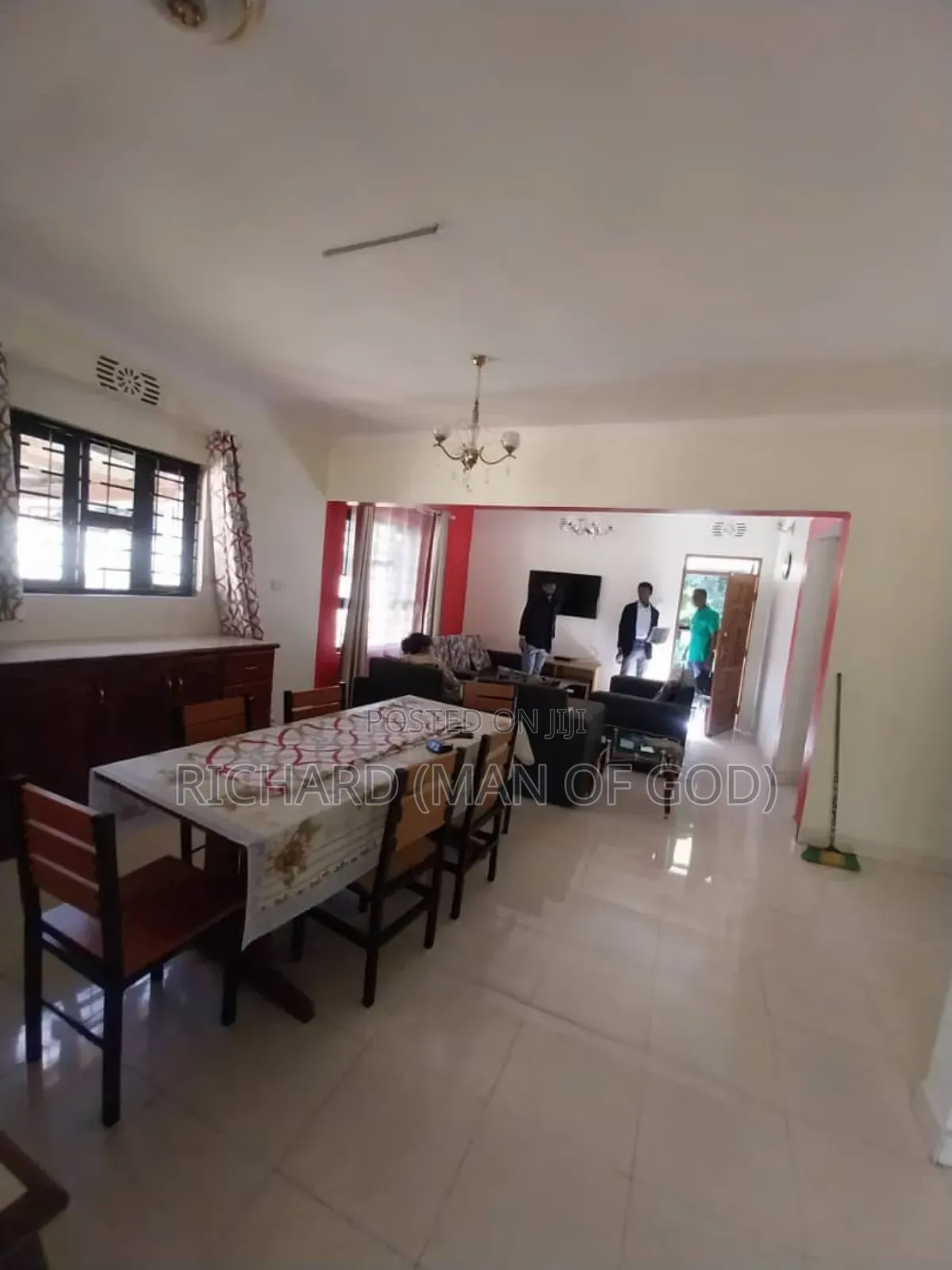 Furnished 3bdrm House in Central Business Area for rent