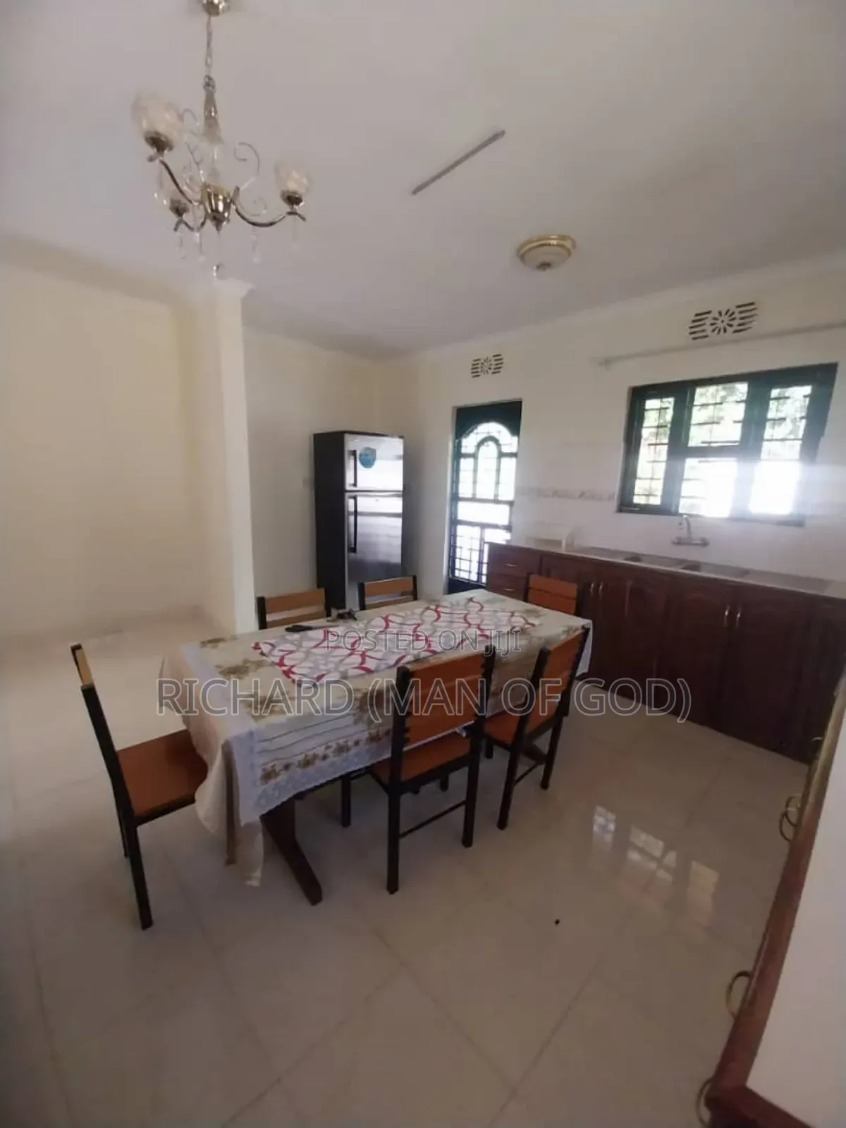 Furnished 3bdrm House in Central Business Area for rent