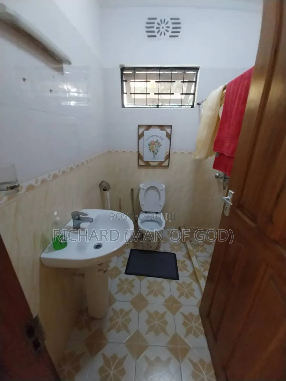 Furnished 3bdrm House in Central Business Area for rent
