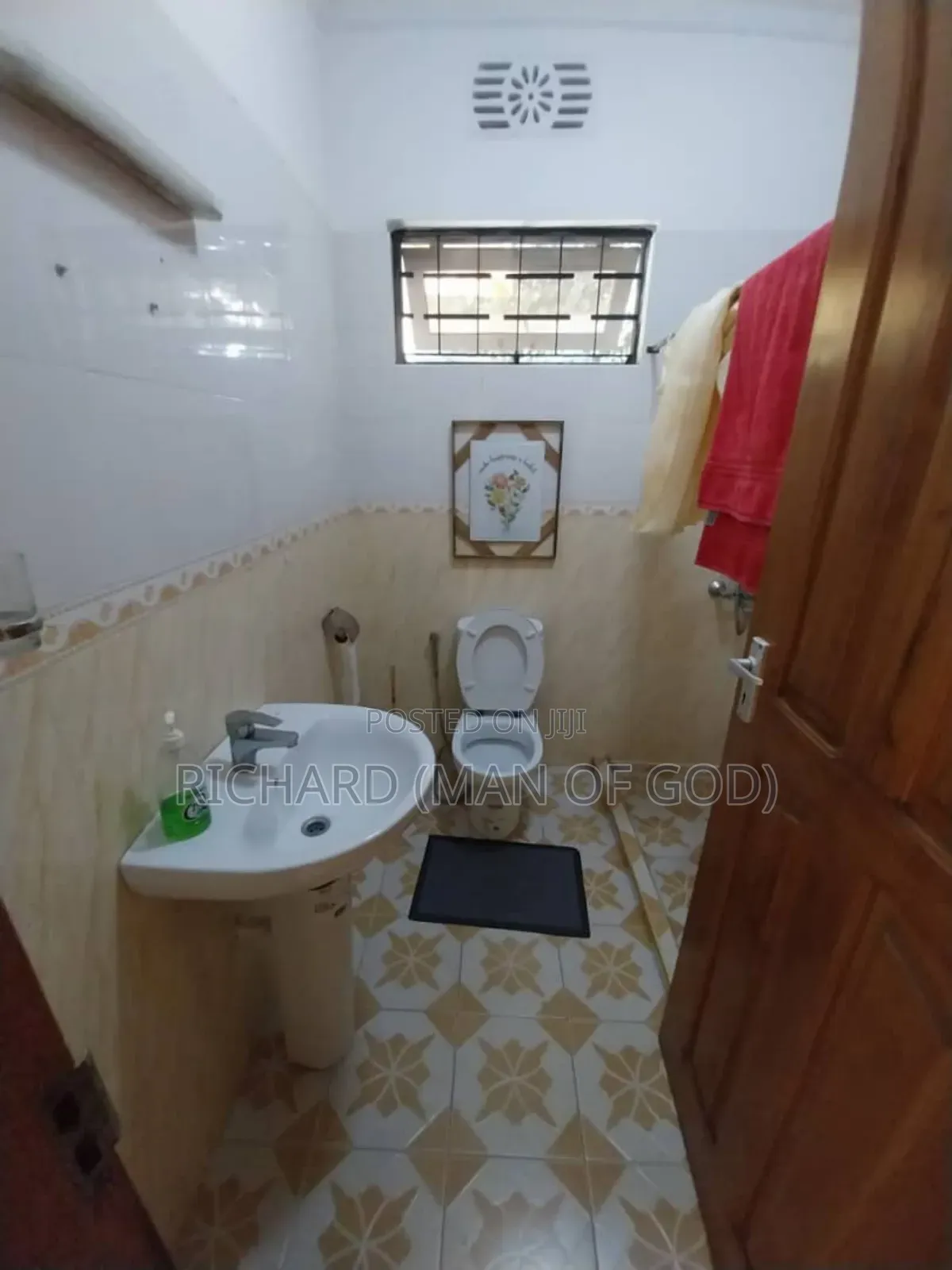 Furnished 3bdrm House in Central Business Area for rent