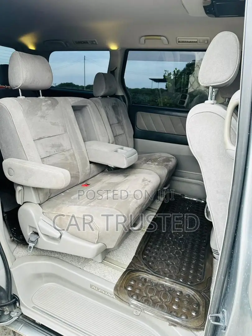 Toyota Alphard 2007 Silver
