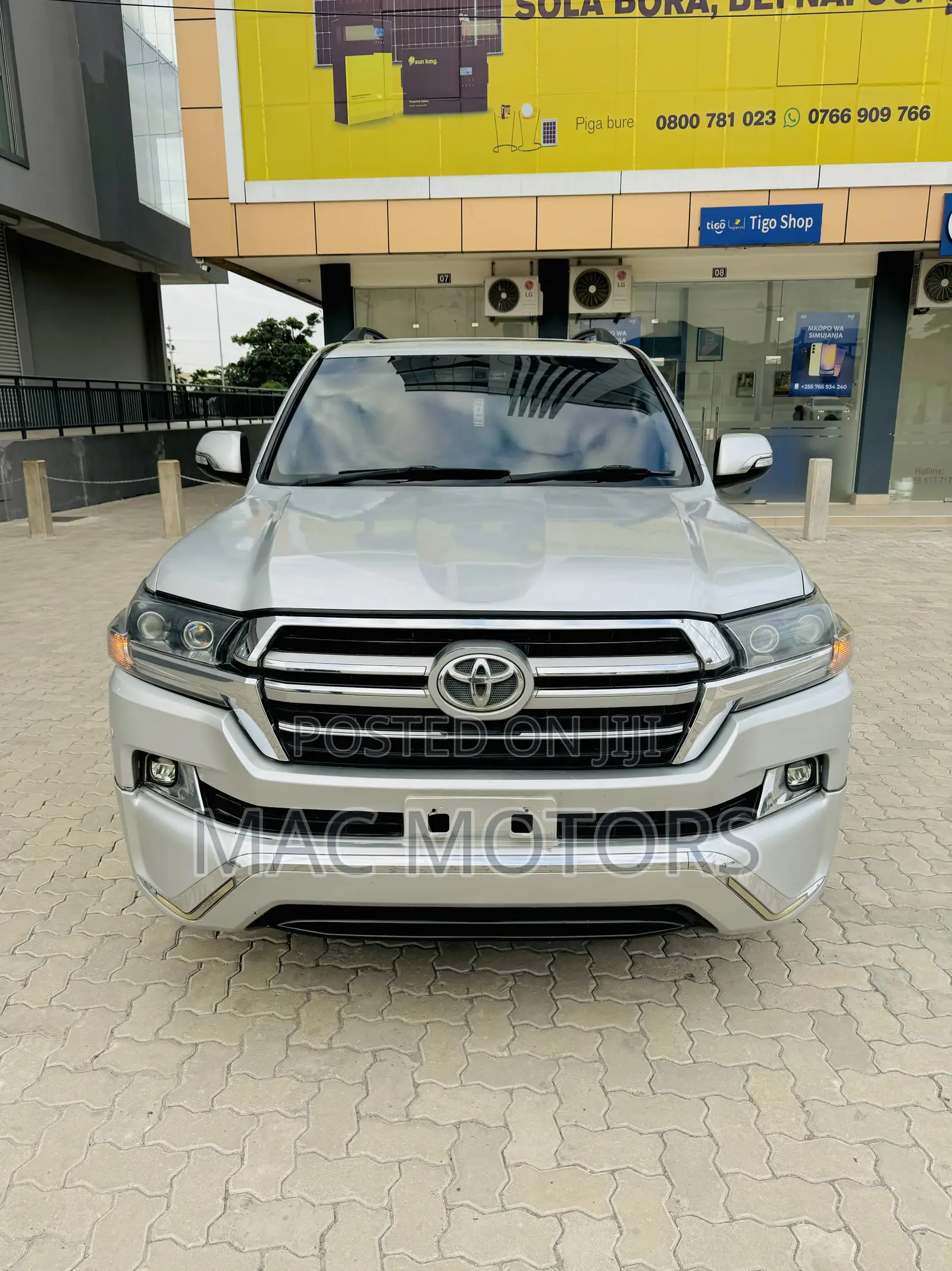 Toyota Land Cruiser 4.5 V8 VXR 2010 Silver