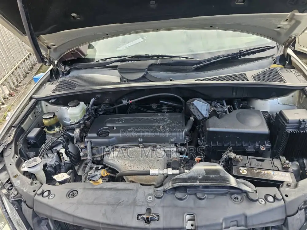 Toyota Harrier 2005 Silver