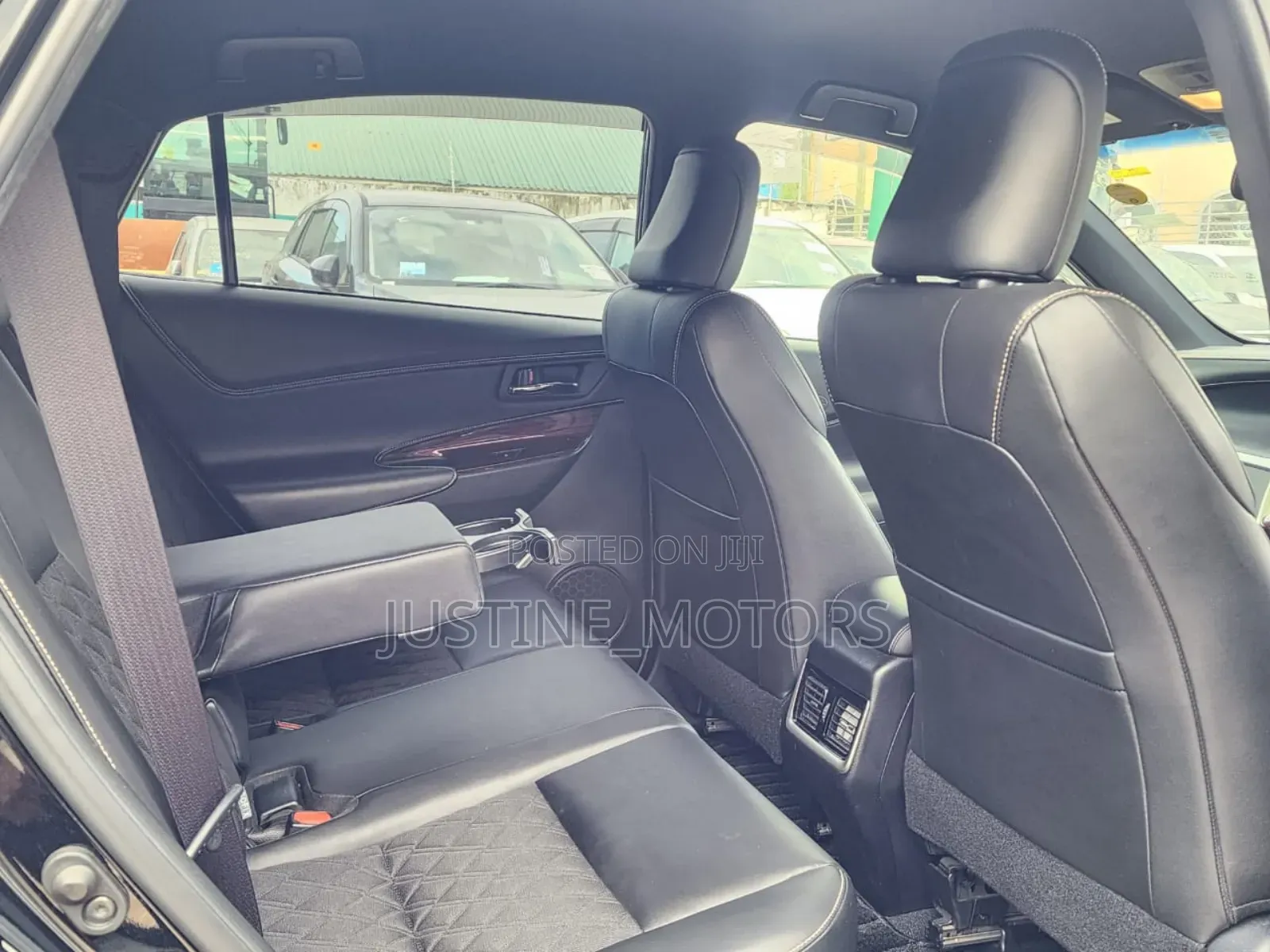 Toyota Harrier 2015 Black