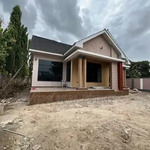 3bdrm House in Ununio, Kinondoni for sale