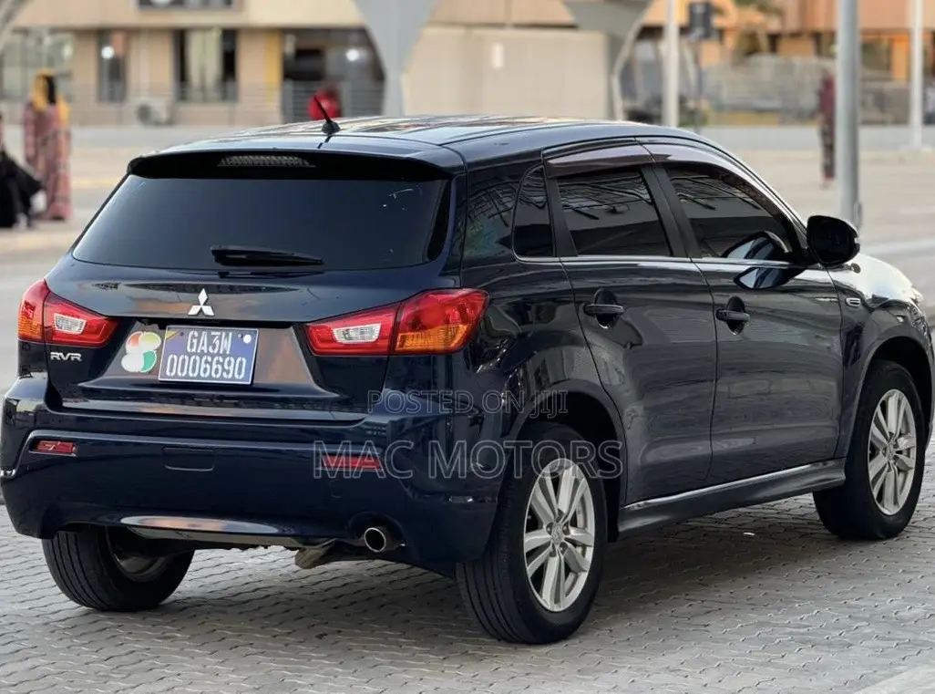 Mitsubishi RVR 2011 Blue