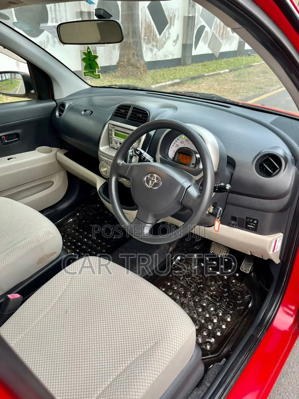 Toyota Passo 1.0 AWD 2008 Red