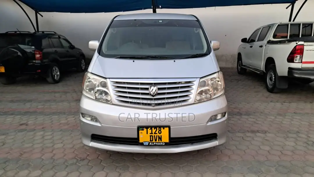 Toyota Alphard 2004 Silver