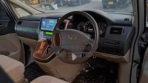 Toyota Alphard 2004 Silver