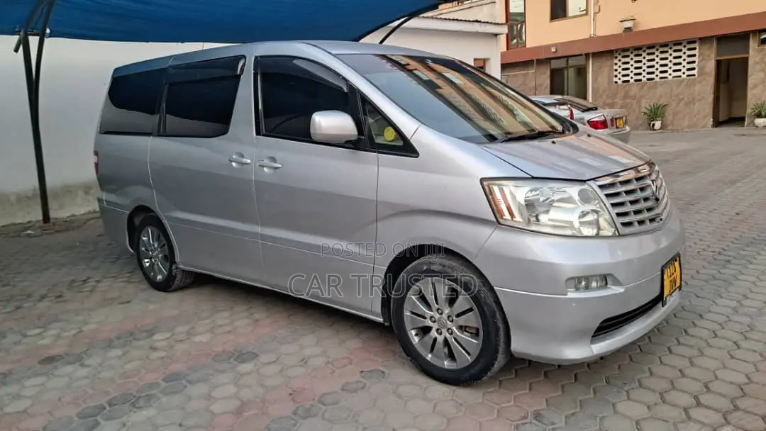 Toyota Alphard 2004 Silver