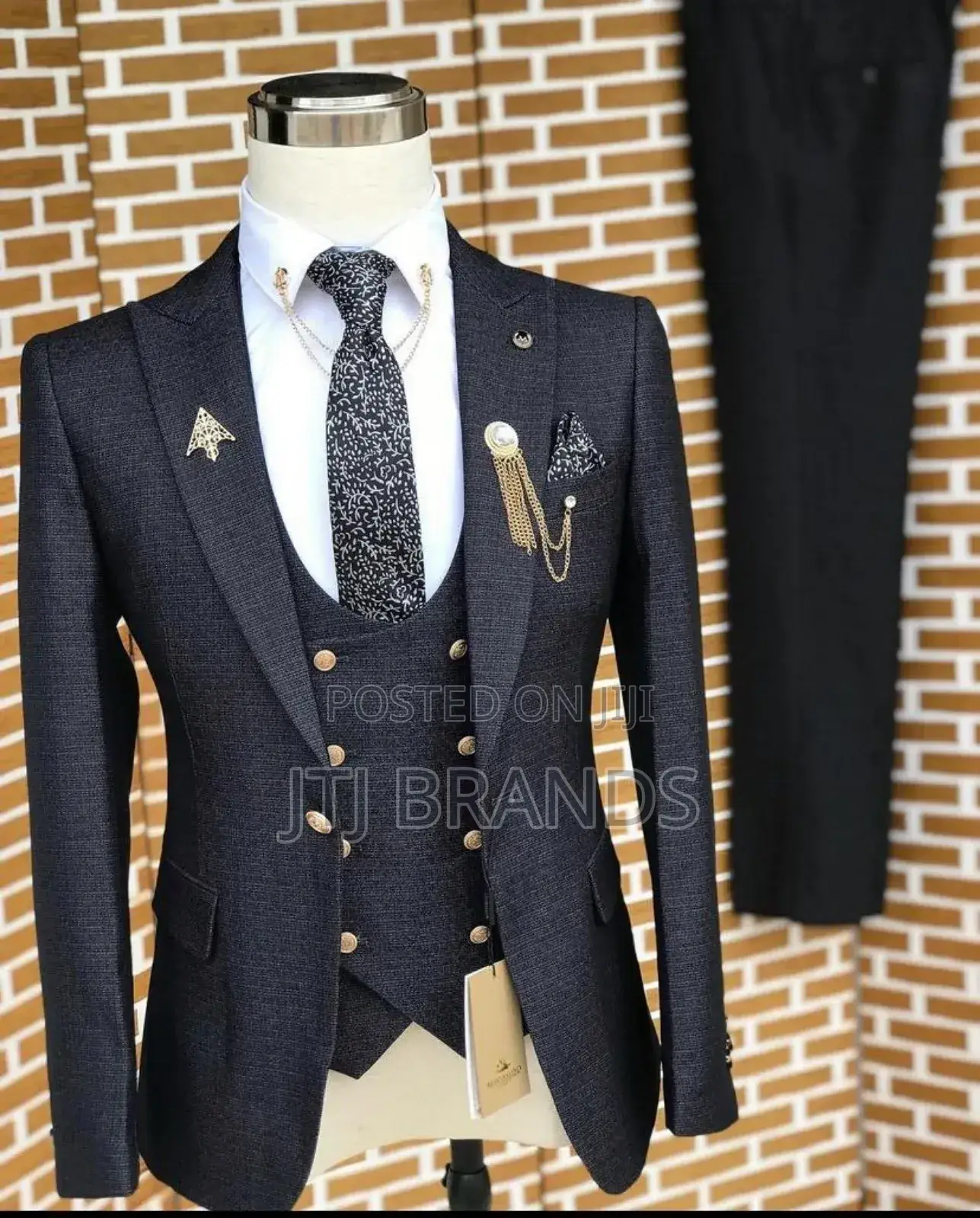New Good Suits