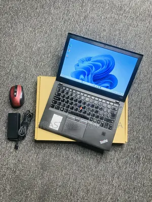 Laptop Lenovo ThinkPad X270 16GB Intel Core I7 HDD 500GB