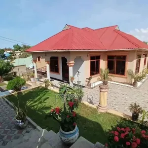 2bdrm Apartment in Kimara for rent