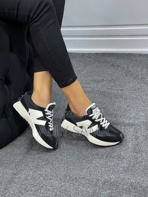 Womens Sneakers New Balance