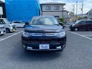 Mitsubishi Outlander 2015 Black