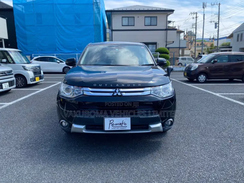 Mitsubishi Outlander 2015 Black