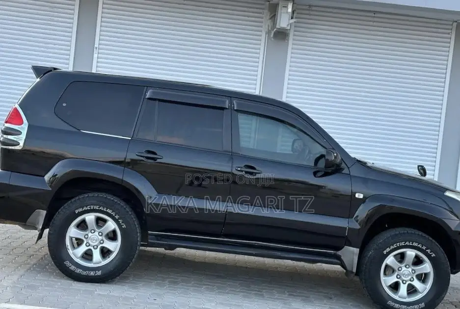 Toyota Land Cruiser Prado 2002 Black