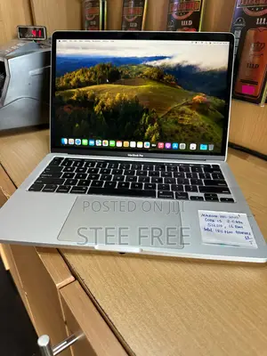 Laptop Apple MacBook Pro 2020 16GB Intel Core I5 SSD 512GB